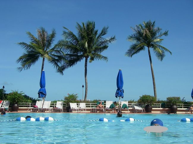 オプショナルツアーは時間に縛られるから苦手<br /><br />自由に<br />マッタリ<br />好きなだけ<br />これが我が家の南国スタイル