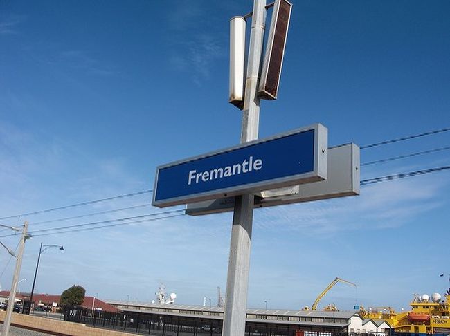 電車に揺られること、２５分。。<br />あっという間に到着。<br />