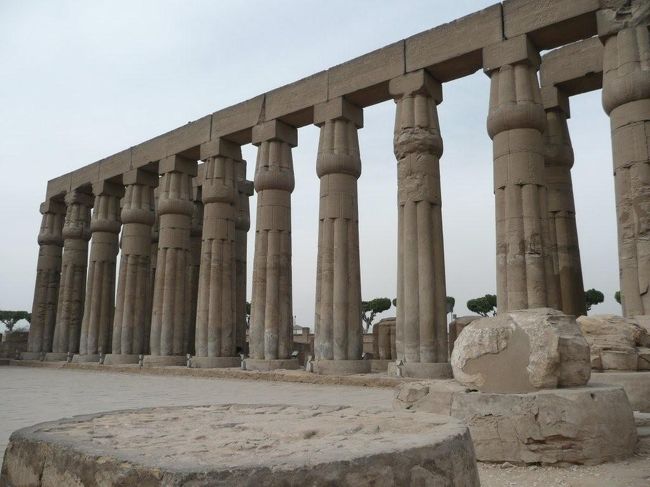 ●アメンホテプ3世の中庭