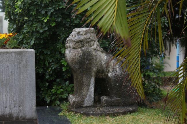 美ら海水族館の門にあったのだと思います。