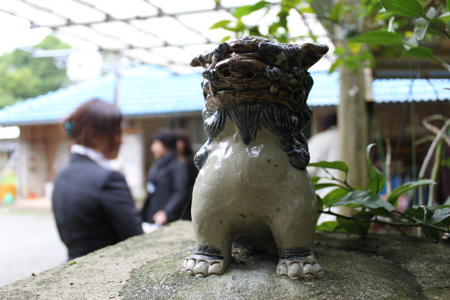 みかん農家の門　左？