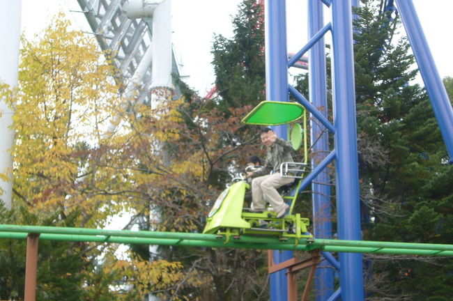 子供達と合流。<br />サイクルモノレールです。