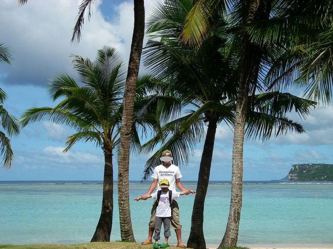 それもそのはず！<br /><br />何やらローカルらしき人が私達に近づいてきました<br />「今日はニューイヤー花火を打ち上げるから<br />入園禁止なんだよー　ごめんねー」<br />的なことを言ってます（たぶん）<br /><br />スミマセンでした(￣▽￣;)