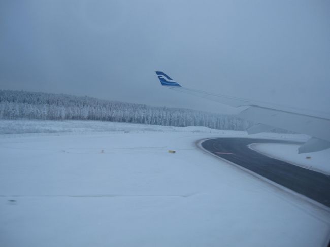 そうこうしているうちにあっという間に<br />フィンランド・ヘルシンキに到着☆<br /><br />当たり前だけど雪国だ〜〜〜！<br />ちょっとびっくり！