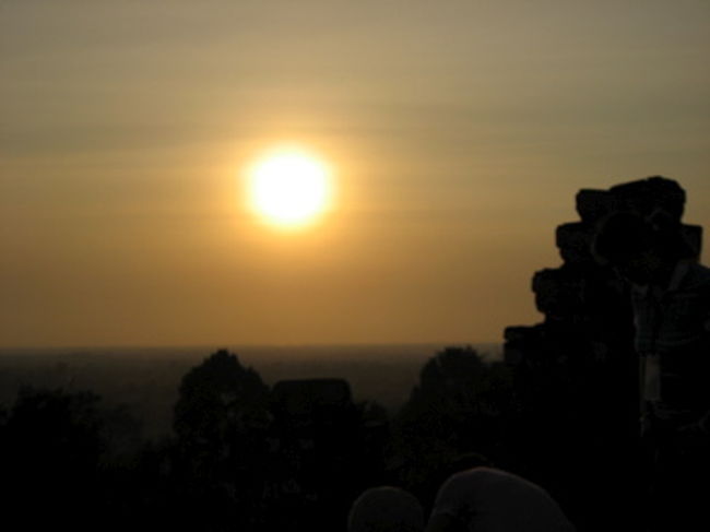 プノンバケン　その２<br /><br />陽がいい感じにおちてきました