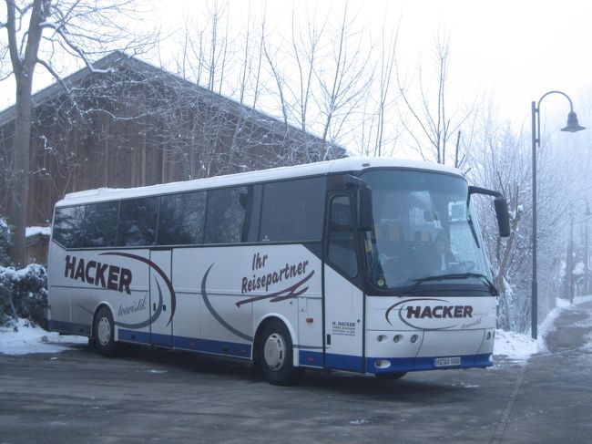 こちらはドイツを一緒に駆け巡った大型バスくん。<br />お世話になりました。