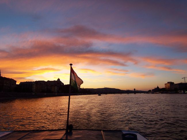 ようやく陽も暮れてきました。