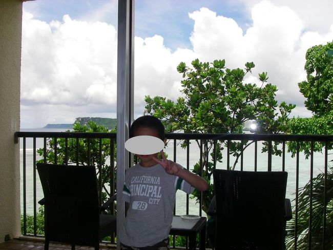 とうとう最終日<br />旅行ってすぐ終わっちゃう(×_×)<br /><br /><br />こちらは寝室のバルコニー<br />洗濯干しスペースとして大活躍しました<br /><br /><br />遠くには恋人岬