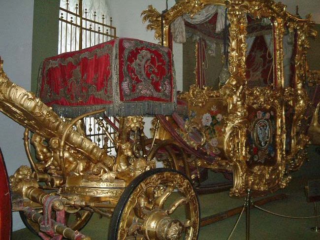 ロシア５ モスクワの街並み２ クレムリン２ 武器庫 モスクワ ロシア の旅行記 ブログ By キヌちちさん フォートラベル