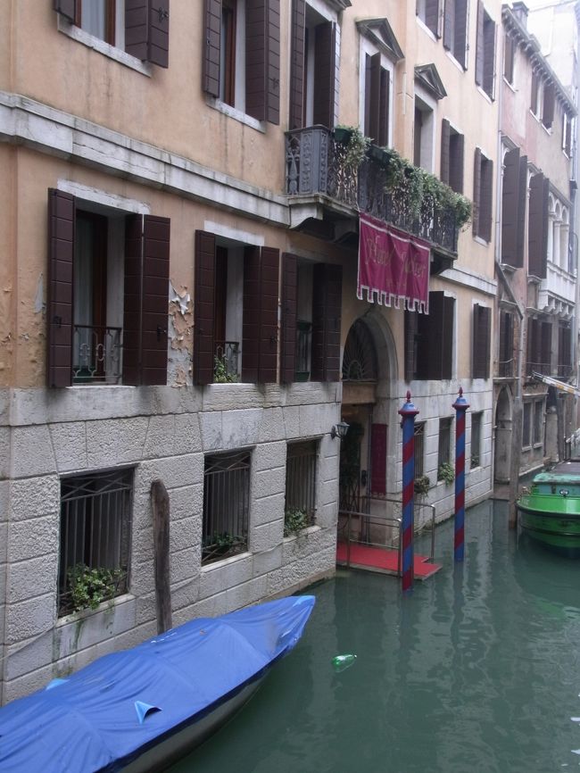 船が接岸出来るホテルもあるんや。