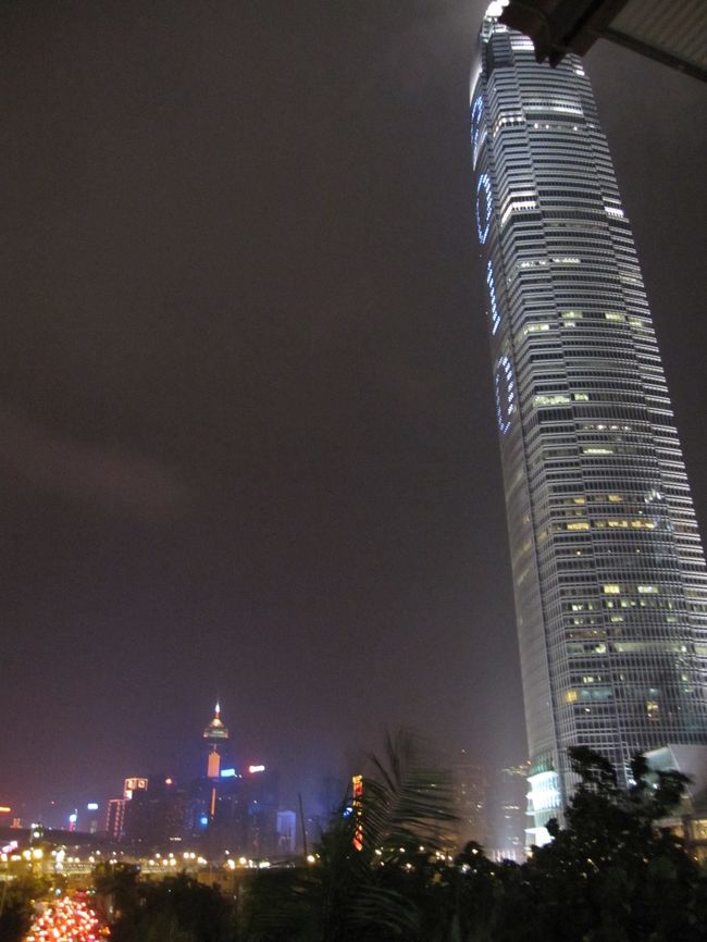 花火が終わったと同時に、一斉にみんな帰りだす。<br />結構呆気ない感じ？！