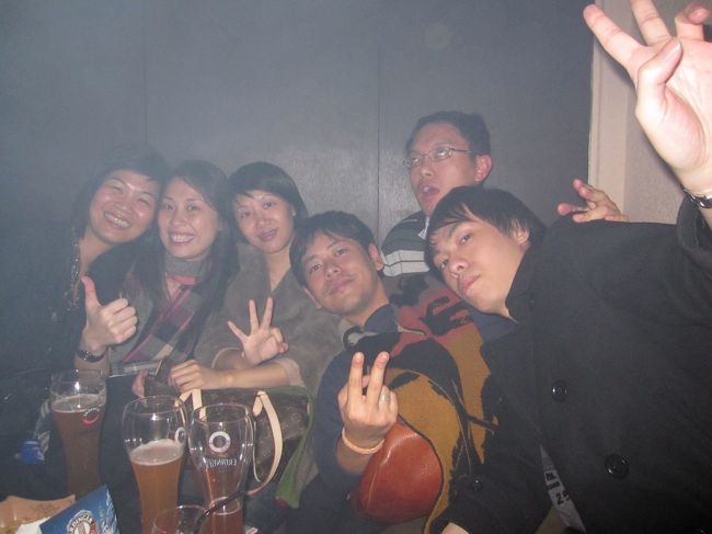 朝方まで飲んでました