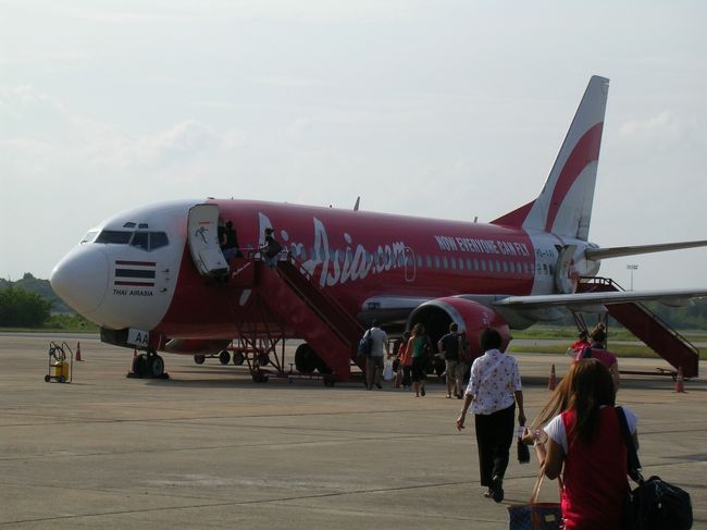 そして、初のエアーアジアでバンコクへ。４千円は安いですね。