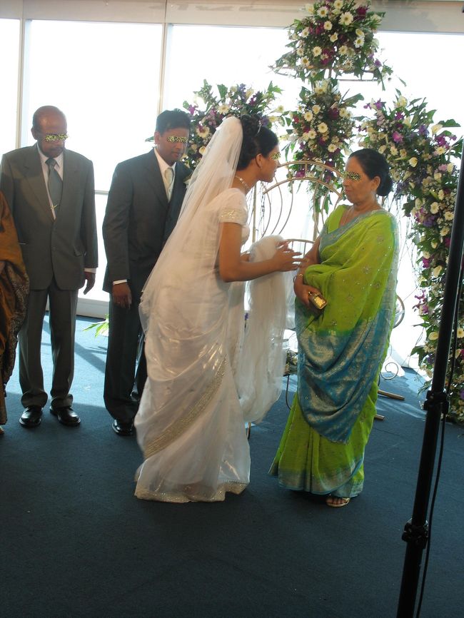 新婦、実母にあいさつ。