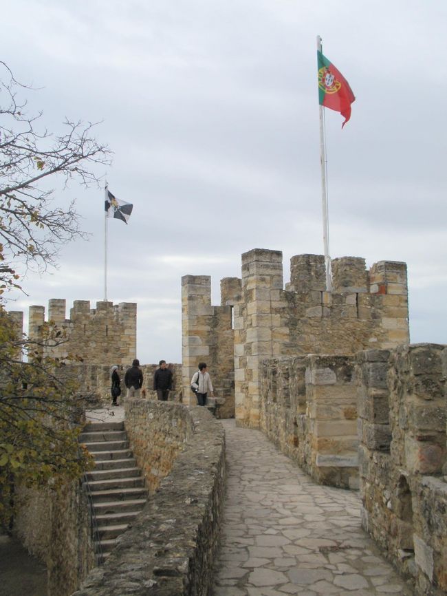 お城らしいお城です。