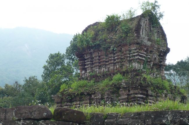 接着剤ではなく、　すりあわせて造る建築技術。