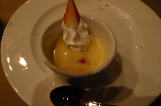 デザートまでいただきました。