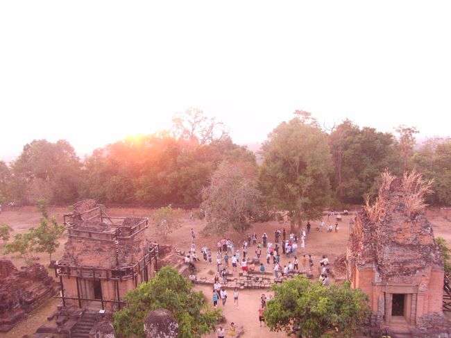 そろそろ夕日が落ちる頃。
