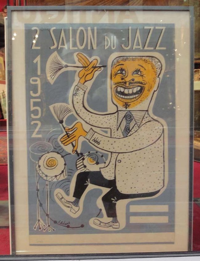 ゲージツ的なポスター。