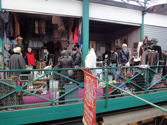 古着を売る店。