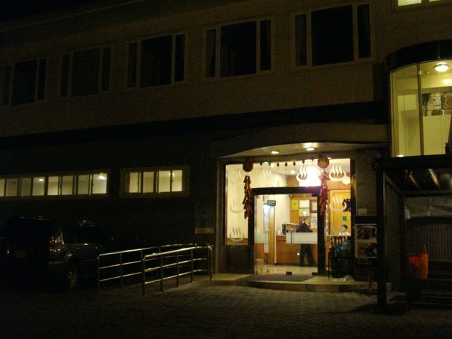 個人湯屋とSPA施設は、こちらです。<br />民宿風ホテルも入っています。