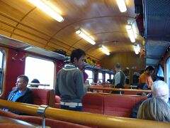 フロム鉄道
Myrdalからフロムへ向かいます。