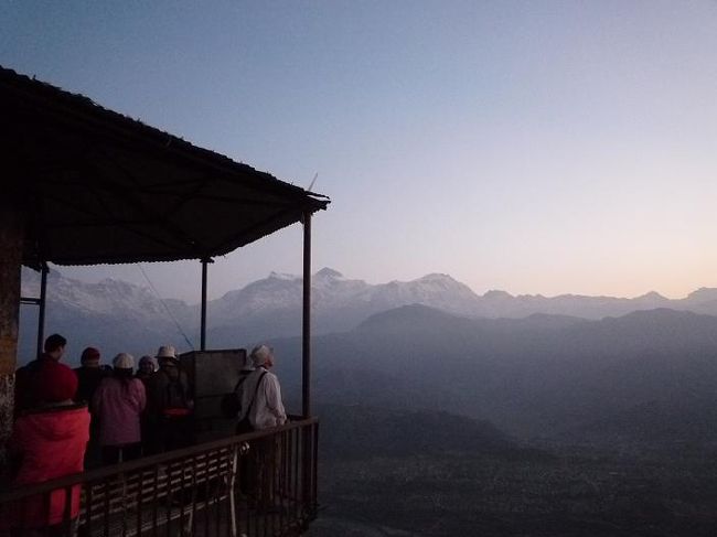 もうすぐ日の出。