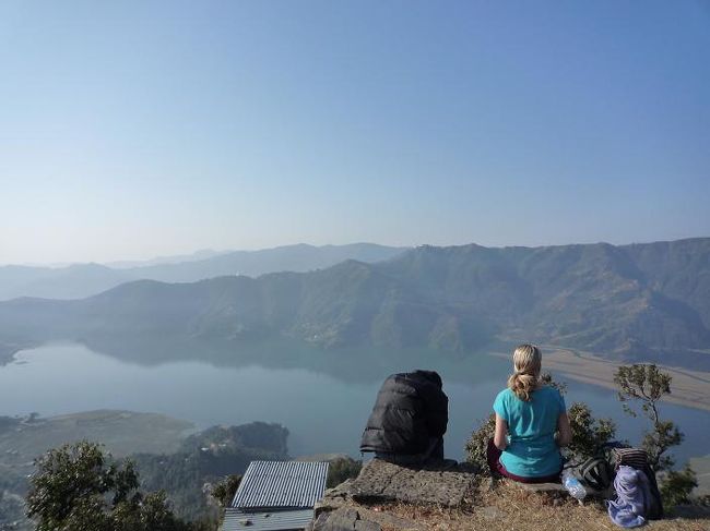 ちょっと一休みする他のトレッカー。