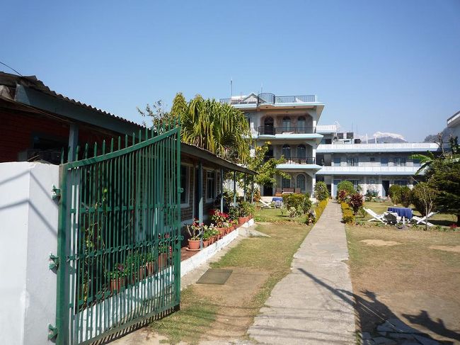 結局、レイクサイドの<br />グリーンランドホテルに泊まることに。