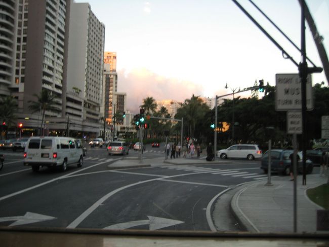 トロリーから観た交差点。