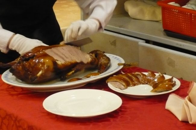 私達は半羽、すぐ横で、切り分けて、