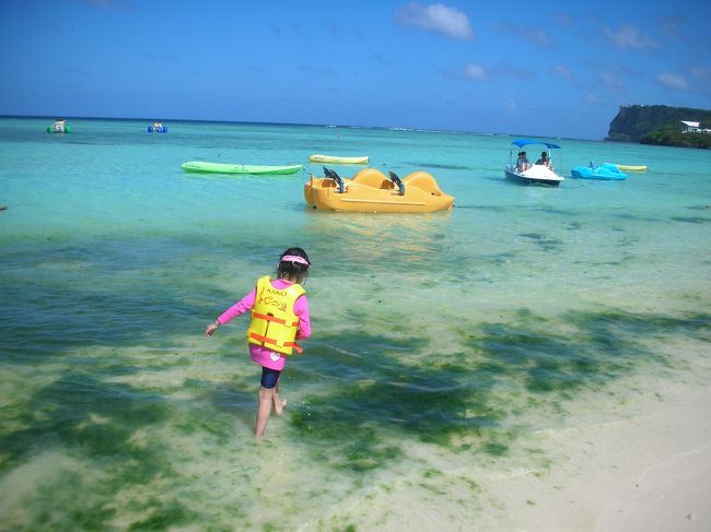 ホテル目の前の海。きれいでした。<br />魚もいました。