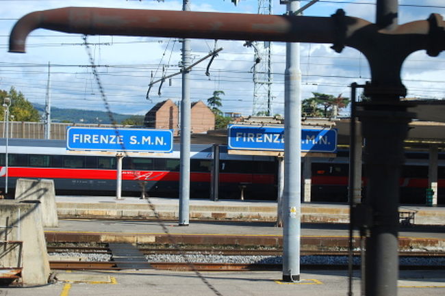 所要時間1時間でフィレンツェSMN駅に到着。