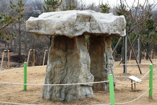 2010春、韓国紀行21(12)3月5日(1)江華島、支石墓、渡り鳥、レプリカのモアイ像
