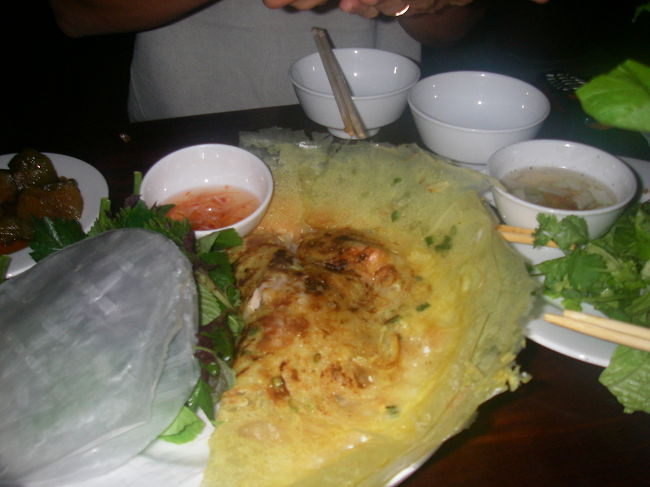 やっぱりバインセオは外せないよね！！<br />とても好きだといったら、もう一つ持ってきてくれた・・・