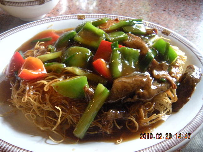 牛肉炒麺　６５香港ドル。