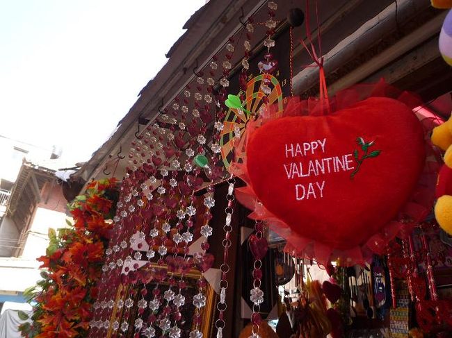 この日は２月１４日。<br />バレンタインを思い起こさせるものは<br />これくらいしかなかった。