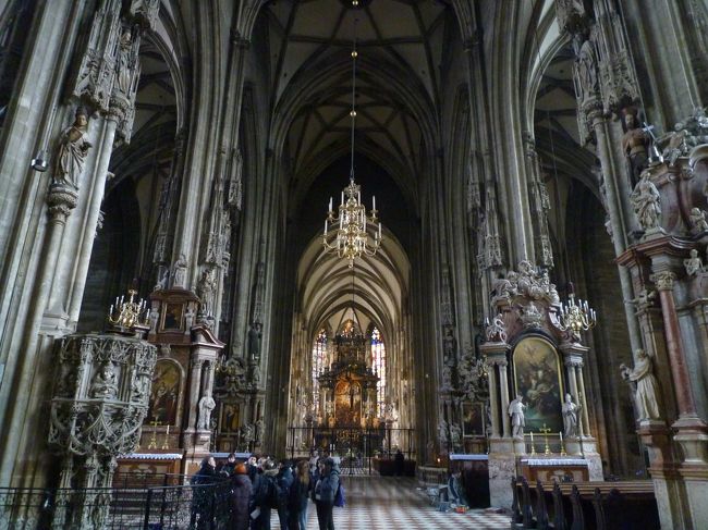 しかし内装は綺麗でした。