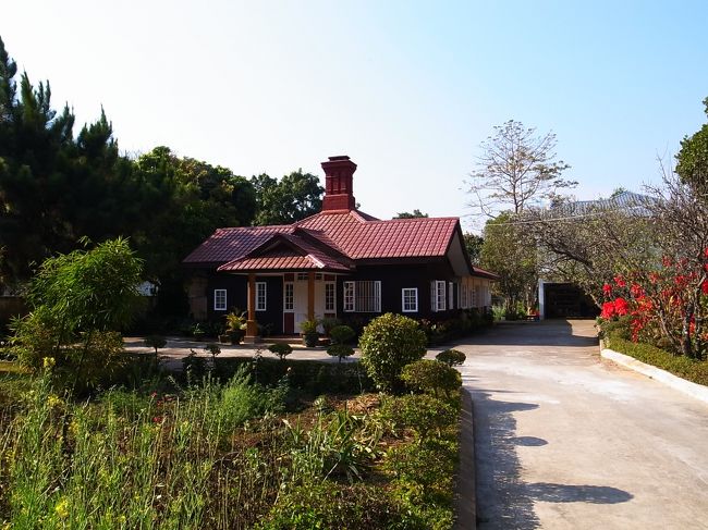 花壇がちゃんとあるなんて！<br /><br />突然別の国にきてしまった感覚・・