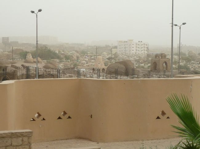 博物館の向こう側にも色々と面白そうなのが見えた。