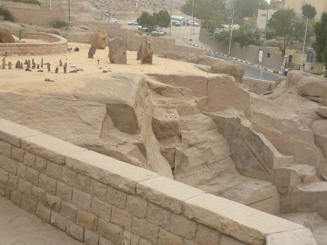 屋外にも色々展示品が置かれていた。