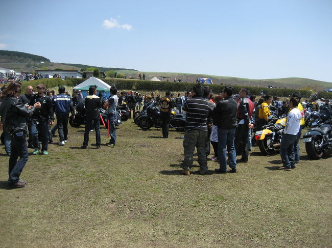 皆さんお疲れ様です！皆さん気合入れてカッコイ〜<br />