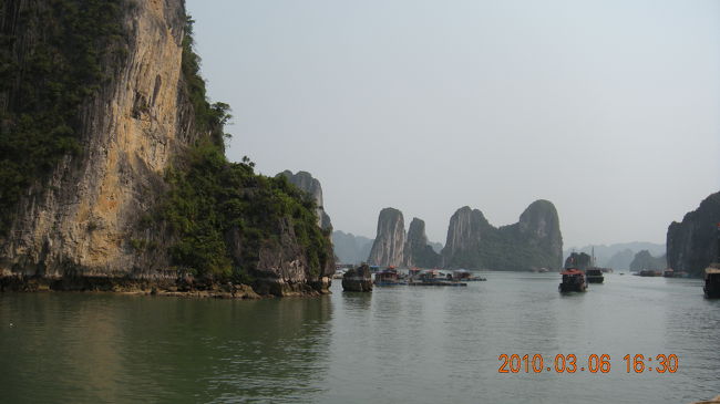 ハロン湾<br />世界遺産だけのことはあり、<br />本当に雄大でした。<br />ハロン湾クルーズ、お勧めです。