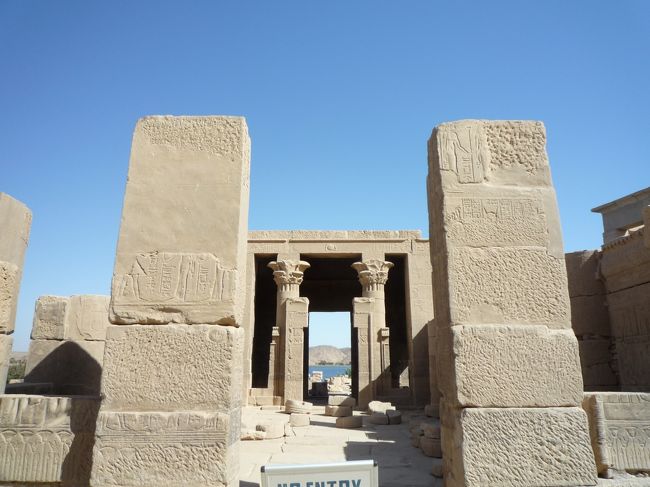 ハトホル神殿。