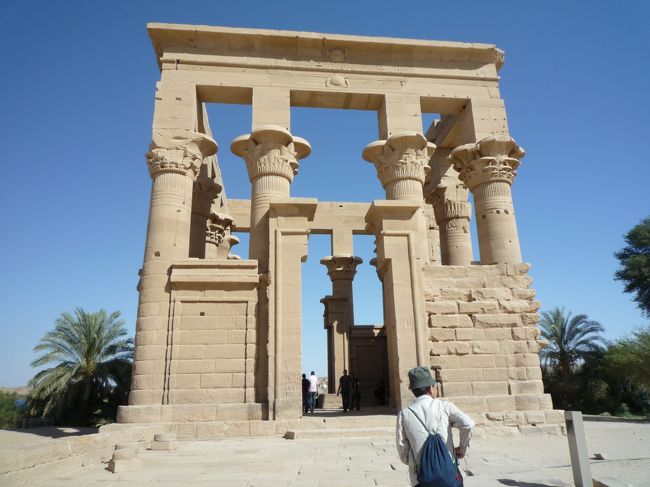 トラヤヌスのキオスク。