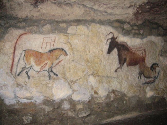 王宮地下迷宮の中にあった壁画<br />迷宮自体は相当古くからあるもので、歴史的にさまざまな用途に使用されてきたもので、すごいもののはずなのですが、なんか色々と手が加えられていて、ちょっとお化け屋敷チックな雰囲気が逆に安っぽく見せてしまっているのがなんか残念な感じ。