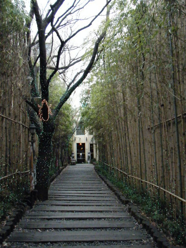 今日のチムジルバンはドラゴンヒル・スパへ。<br />入場料Ｗ10,000。<br />ここは広いのでサウナもお風呂も気持ちがいいです。<br />初めてチムジルバンに行く人にはお勧めです。