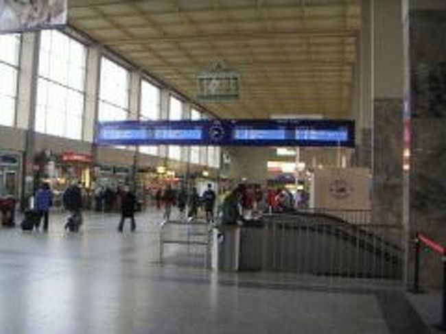 ウィーン西駅　→　ブダペスト東駅 