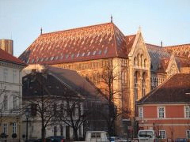 そして、王宮の近くにある街並み・・すごい情緒ある。