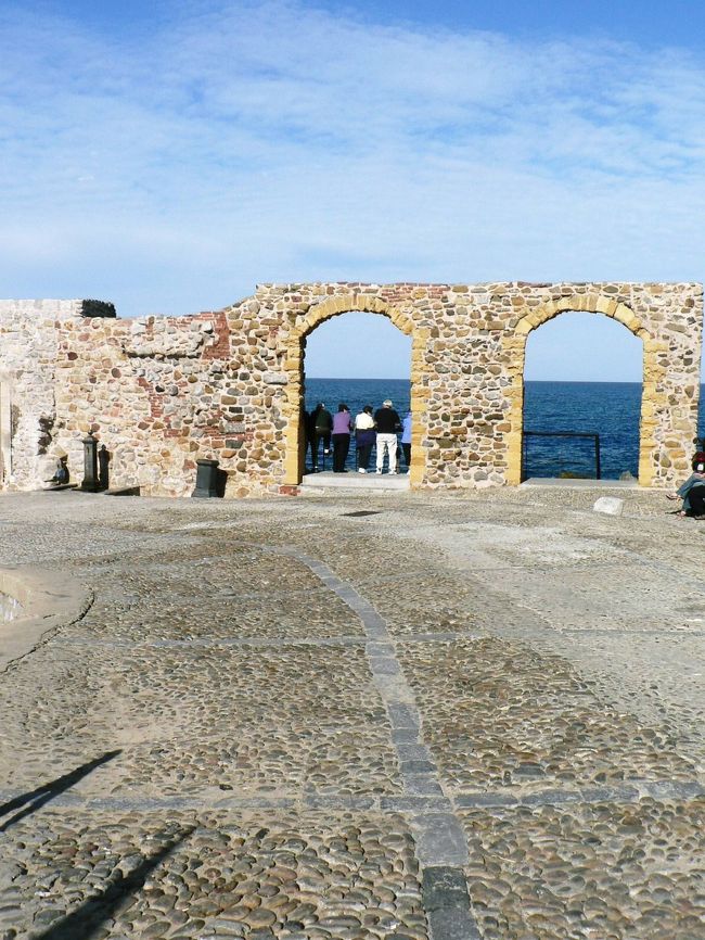 「ニュー・シネマ・パラダイス」のロケ地になったチェファルの海岸周辺の光景。